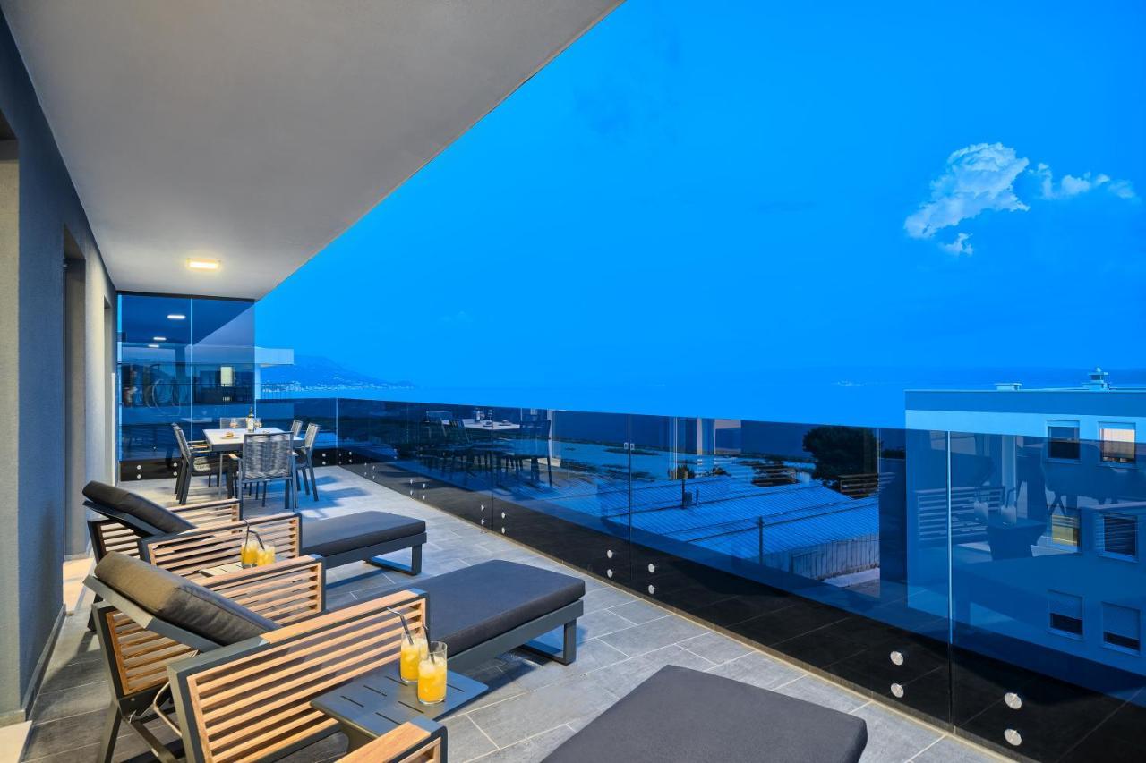 Liberty Living Apartments สปลิท ภายนอก รูปภาพ