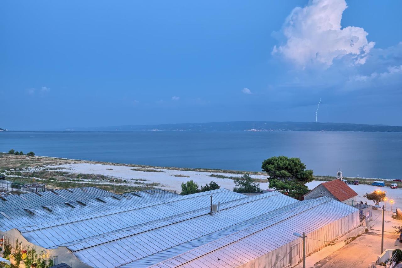 Liberty Living Apartments สปลิท ภายนอก รูปภาพ